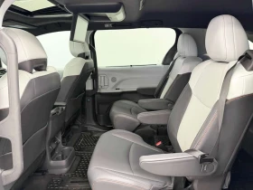 Toyota Sienna XSE 7 Passenger AWD CARFAX | Auto.bg — изображение 11 Toyota Sienna XSE 7 Passenger AWD CARFAX | Auto.bg — изображение 11