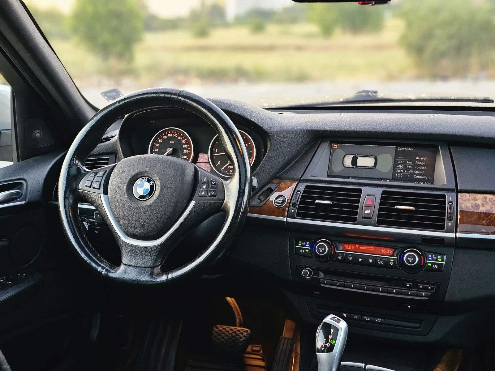 BMW X5 Подгрев/Обдухване/ Head Up - изображение 9 | Auto.bg BMW X5 Подгрев/Обдухване/ Head Up - изображение 9