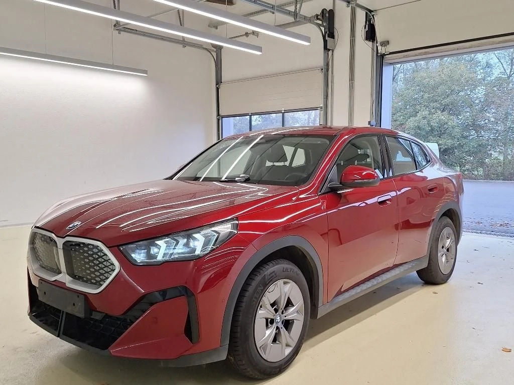 BMW iX2 eDrive20 LED Navi 98.4% SoH | Auto.bg — изображение 1 BMW iX2 eDrive20 LED Navi 98.4% SoH | Auto.bg — изображение 1