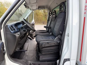 Iveco 35c15 HI-MATIC* ХЛАДИЛЕН-20* 4.20m* XARIOS600* ТОК* N1 | Auto.bg — изображение 9 Iveco 35c15 HI-MATIC* ХЛАДИЛЕН-20* 4.20m* XARIOS600* ТОК* N1 | Auto.bg — изображение 9