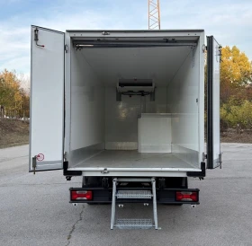 Iveco 35c15 HI-MATIC* ХЛАДИЛЕН-20* 4.20m* XARIOS600* ТОК* N1 | Auto.bg — изображение 8 Iveco 35c15 HI-MATIC* ХЛАДИЛЕН-20* 4.20m* XARIOS600* ТОК* N1 | Auto.bg — изображение 8