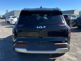 Kia EV9 * Land * CARFAX * БЕЗ ПЪРВОНАЧАЛНА ВНОСКА | Auto.bg — изображение 4 Kia EV9 * Land * CARFAX * БЕЗ ПЪРВОНАЧАЛНА ВНОСКА | Auto.bg — изображение 4