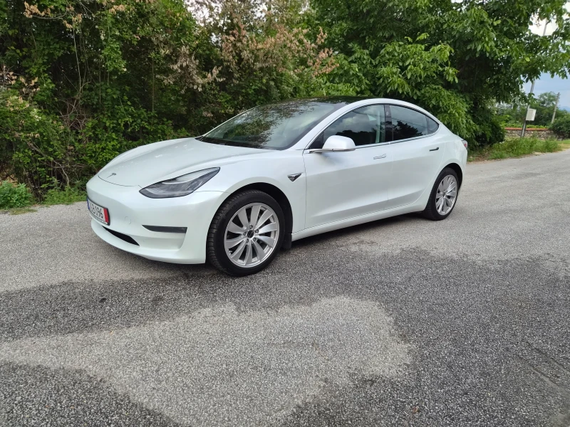 Tesla Model 3 20г./Long Range/Dual Motor - 20700 € / 40485.68 лв. - 30702496 1 | Car24.bg Tesla Model 3 20г./Long Range/Dual Motor - 20700 € / 40485.68 лв. - 30702496 1