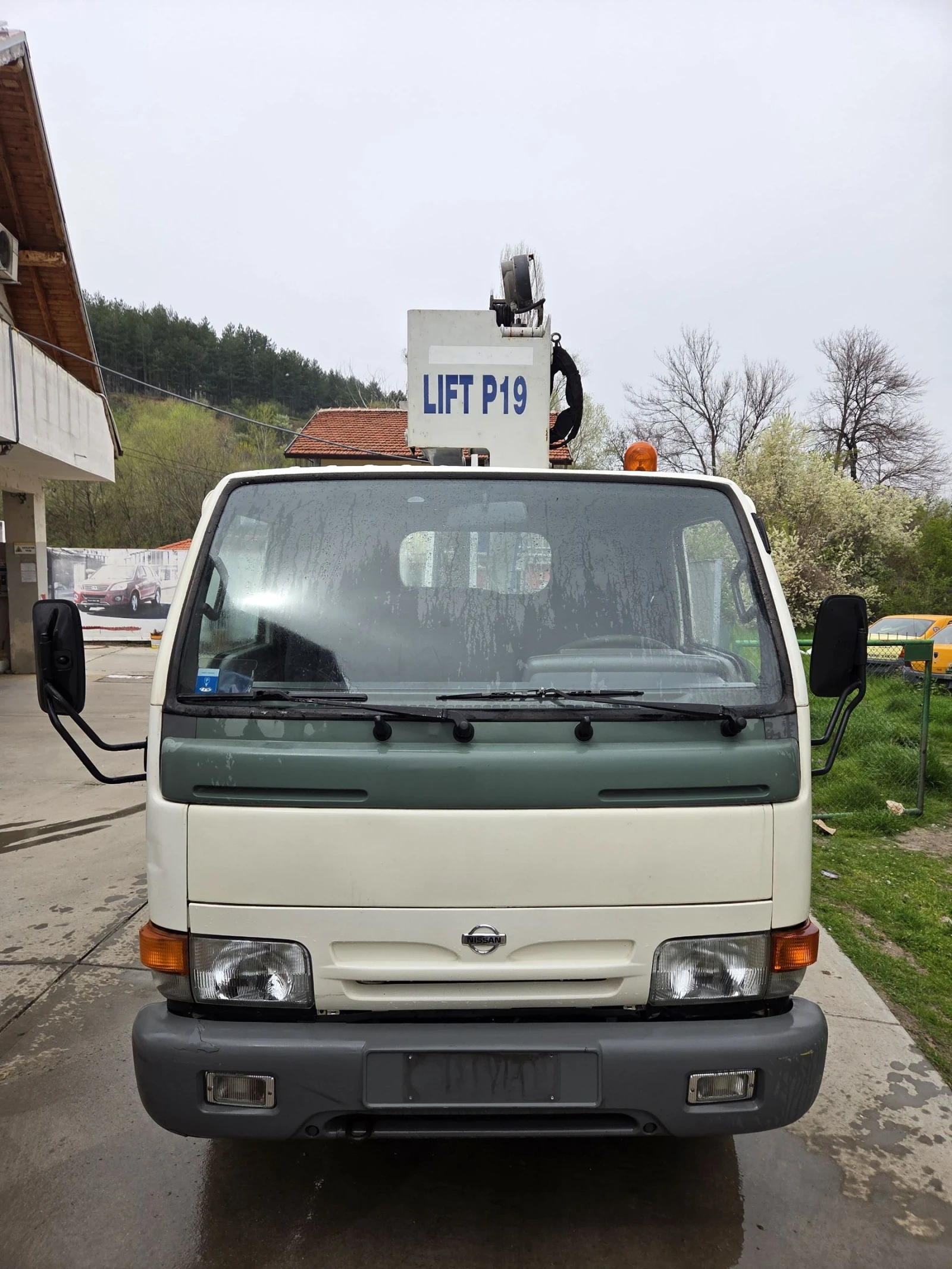 Автовишка Друга марка Nissan cabstar | Auto.bg — изображение 1 Автовишка Друга марка Nissan cabstar | Auto.bg — изображение 1