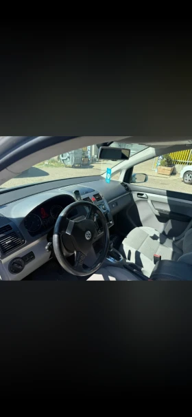 VW Touran 2.0TDI 170ps AVTOMAT - 555 € / 1085.49 лв. - 31413835 4 | Car24.bg VW Touran 2.0TDI 170ps AVTOMAT - 555 € / 1085.49 лв. - 31413835 4