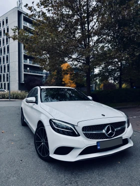 Mercedes-Benz C 300 Burmester, Панорама, DISTRONIC