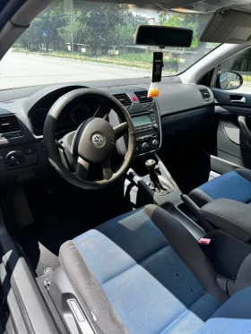 VW Golf 1.9 TDI BKC - 2600 € / 5085.16 лв. - 13432937 7 | Car24.bg VW Golf 1.9 TDI BKC - 2600 € / 5085.16 лв. - 13432937 7