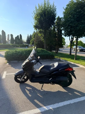 Yamaha X-max 250