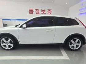 Volvo C30 D4 1St Generation | Auto.bg — изображение 2 Volvo C30 D4 1St Generation | Auto.bg — изображение 2