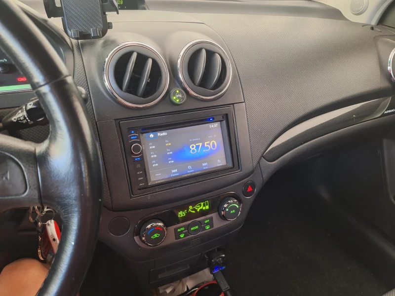 Chevrolet Aveo - 2999 € / 5865.53 лв. - 87992627 1 | Car24.bg Chevrolet Aveo - 2999 € / 5865.53 лв. - 87992627 1
