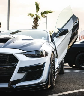 Ford Mustang - 36000 € / 70409.88 лв. - 36722361 8 | Car24.bg Ford Mustang - 36000 € / 70409.88 лв. - 36722361 8