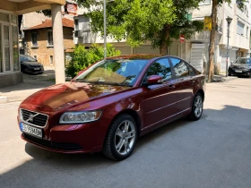 Снимка Volvo S40