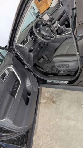 Toyota Rav4 - 26940 € - 17692686 2 | Car24.bg Toyota Rav4 - 26940 € - 17692686 2