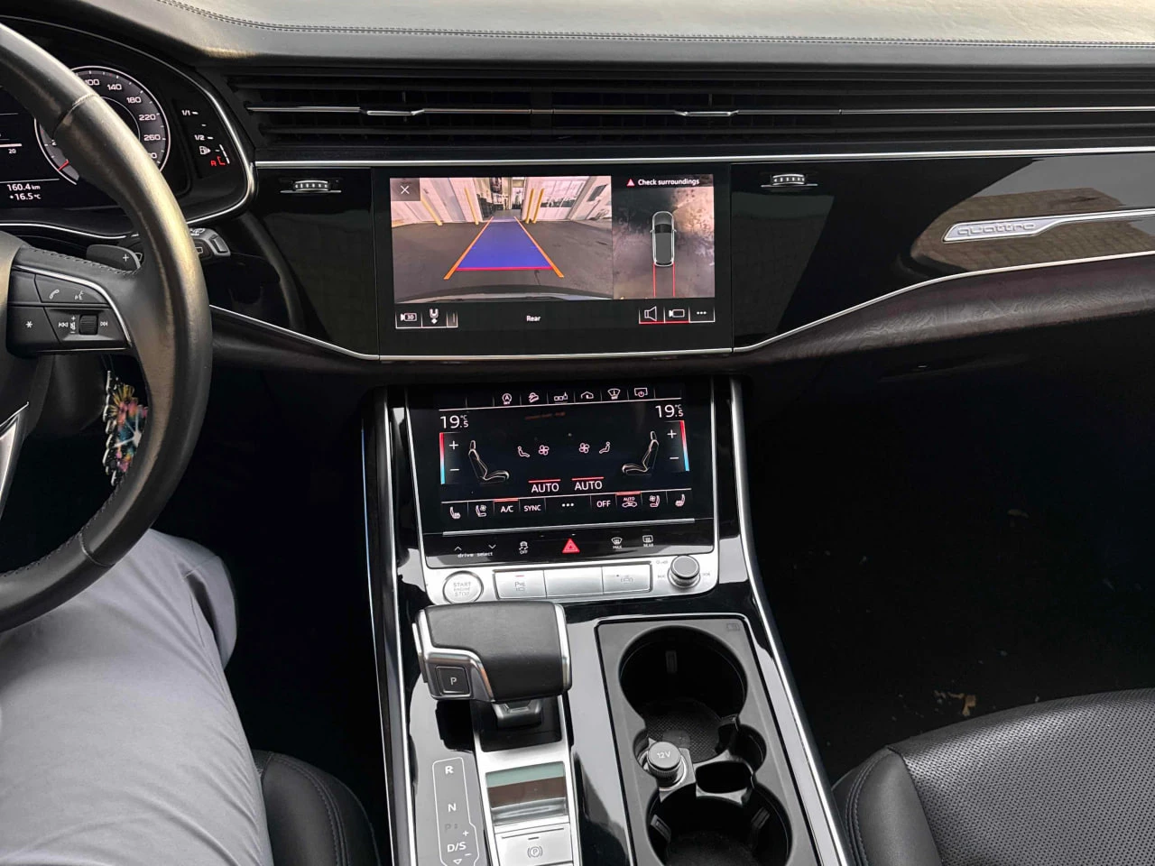 Audi Q7 * АВТО КРЕДИТ* ЦЕНА ДО БГ * СЕРВИЗНА ИСТОРИЯ *  - изображение 8 | Auto.bg Audi Q7 * АВТО КРЕДИТ* ЦЕНА ДО БГ * СЕРВИЗНА ИСТОРИЯ *  - изображение 8