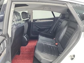 VW Arteon 2.0 TDI PRESTIGE PANORAMA/CAMERAS/FULL | Auto.bg — изображение 11 VW Arteon 2.0 TDI PRESTIGE PANORAMA/CAMERAS/FULL | Auto.bg — изображение 11