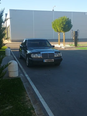 Снимка Mercedes-Benz 124
