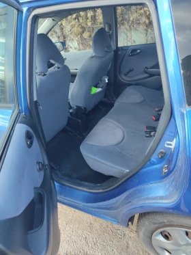 Honda Jazz - 1500 € / 2933.74 лв. - 70472673 6 | Car24.bg Honda Jazz - 1500 € / 2933.74 лв. - 70472673 6