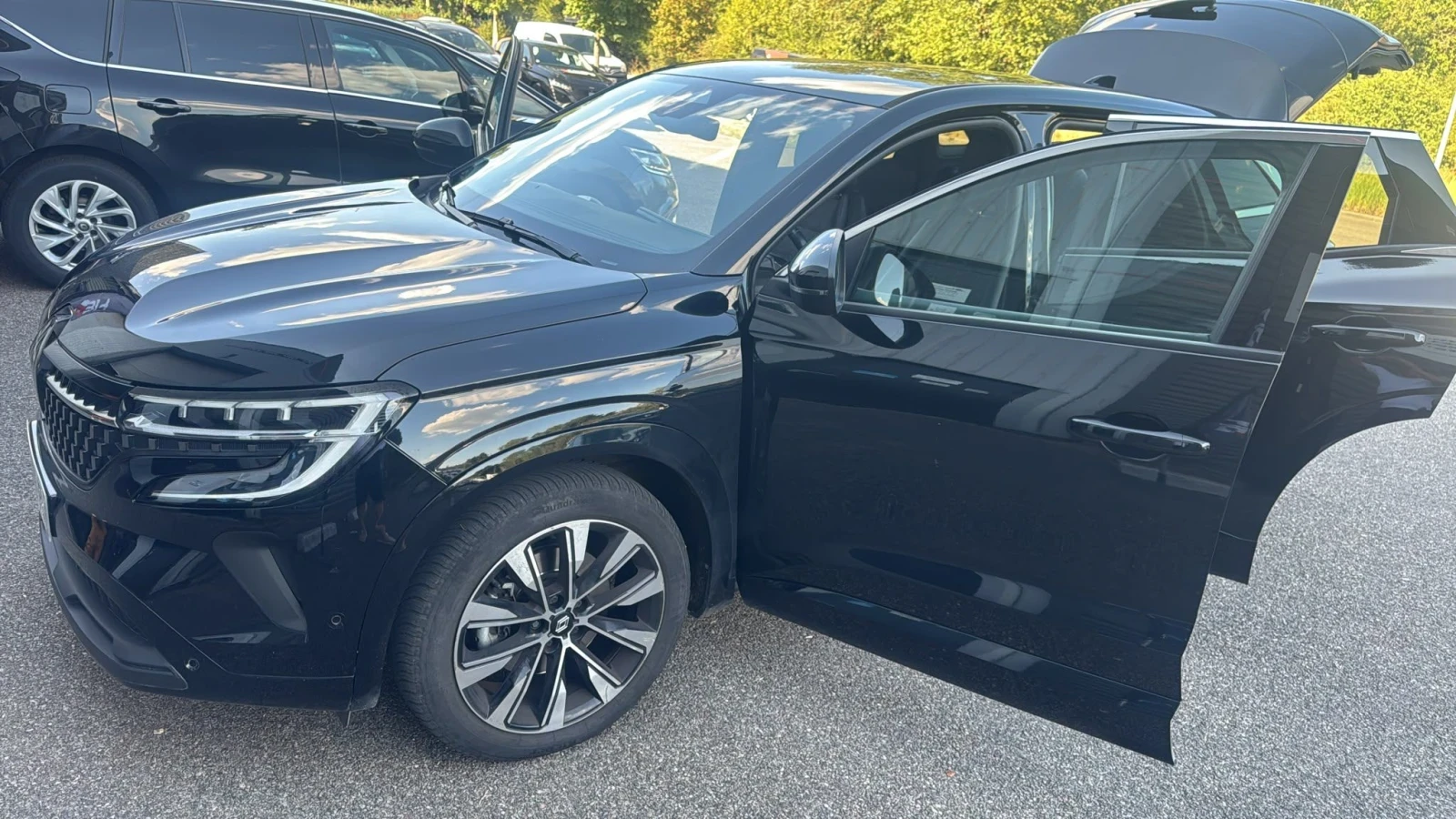 Renault Austral E-TECH FULL HYBRID 200 TECHNO | Auto.bg — изображение 1 Renault Austral E-TECH FULL HYBRID 200 TECHNO | Auto.bg — изображение 1