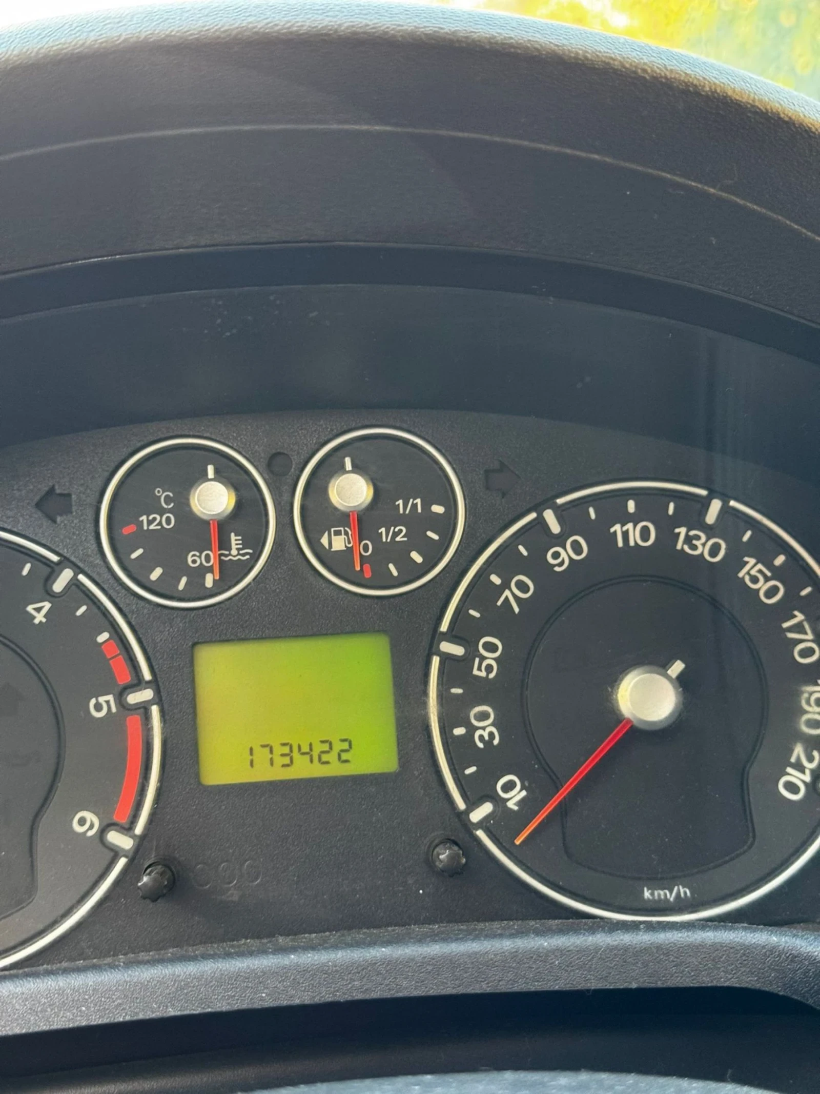 Ford Fiesta 1.4 tdci - изображение 9 | Auto.bg Ford Fiesta 1.4 tdci - изображение 9