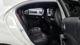 Mercedes-Benz A45 AMG CARBON / ПАНОРАМА / CARPLAY / | Auto.bg — изображение 14 Mercedes-Benz A45 AMG CARBON / ПАНОРАМА / CARPLAY / | Auto.bg — изображение 14