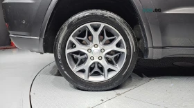Jeep Cherokee OVERLAND* 3.6* КОЖА* ПОДГРЕВ* ОБДУХВ* ПАНО* НАВИ* - 14900 € / 29141.87 лв. - 47291603 5 | Car24.bg Jeep Cherokee OVERLAND* 3.6* КОЖА* ПОДГРЕВ* ОБДУХВ* ПАНО* НАВИ* - 14900 € / 29141.87 лв. - 47291603 5