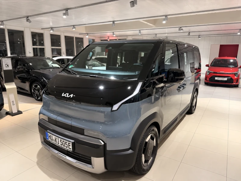 Kia PV5 Passenger ELITE 71.2kWh 360* 5Seats !Warranty! - 39770 € - 36506949 1 | Car24.bg Kia PV5 Passenger ELITE 71.2kWh 360* 5Seats !Warranty! - 39770 € - 36506949 1