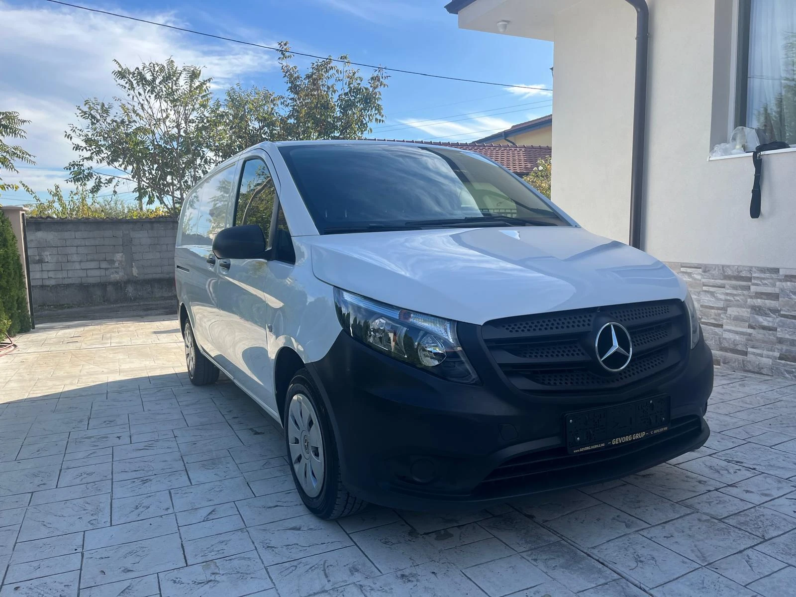 Mercedes-Benz Vito 1.8 CDI LONG - изображение 3 | Auto.bg Mercedes-Benz Vito 1.8 CDI LONG - изображение 3