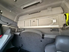 Renault T Специален 6 Автомобила 388ps | Auto.bg — изображение 13 Renault T Специален 6 Автомобила 388ps | Auto.bg — изображение 13