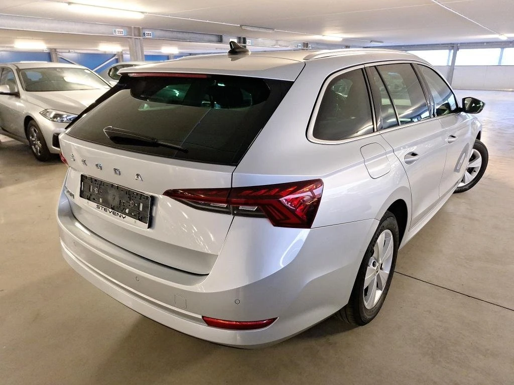 Skoda Octavia 2.0 TDI Clever Автомат - изображение 4 | Auto.bg Skoda Octavia 2.0 TDI Clever Автомат - изображение 4