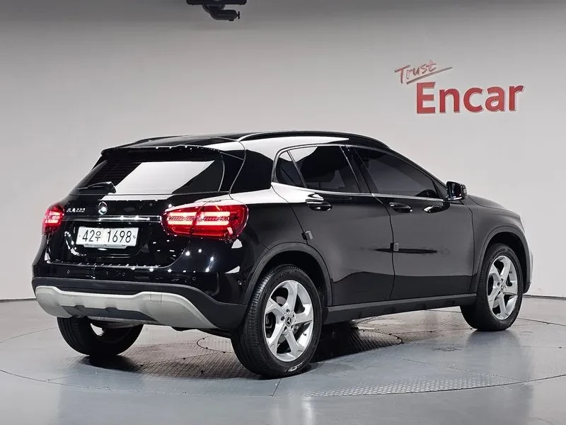 Mercedes-Benz GLA 220 - 13796 € / 26982.63 лв. - 28337617 1 | Car24.bg Mercedes-Benz GLA 220 - 13796 € / 26982.63 лв. - 28337617 1