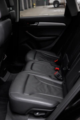 Audi Q5 84 ХИЛ.КМ., 2.0T, 8-ZF, CEYLEES, PANO - 16400 € / 32075.61 лв. - 65119928 11 | Car24.bg Audi Q5 84 ХИЛ.КМ., 2.0T, 8-ZF, CEYLEES, PANO - 16400 € / 32075.61 лв. - 65119928 11