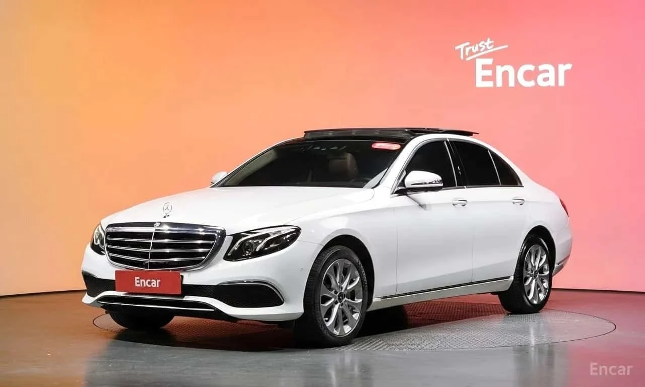 Mercedes-Benz E 300 4MATIC Exclusive * ОПЦИЯ ЗА ФИНАНСИРАНЕ | Auto.bg — изображение 1 Mercedes-Benz E 300 4MATIC Exclusive * ОПЦИЯ ЗА ФИНАНСИРАНЕ | Auto.bg — изображение 1