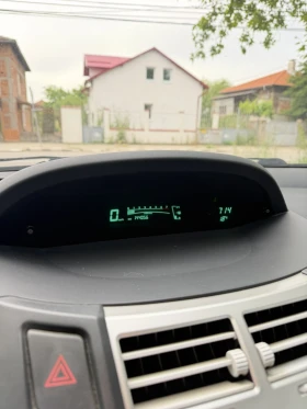 Toyota Yaris undefined | Auto.bg — изображение 14 Toyota Yaris undefined | Auto.bg — изображение 14