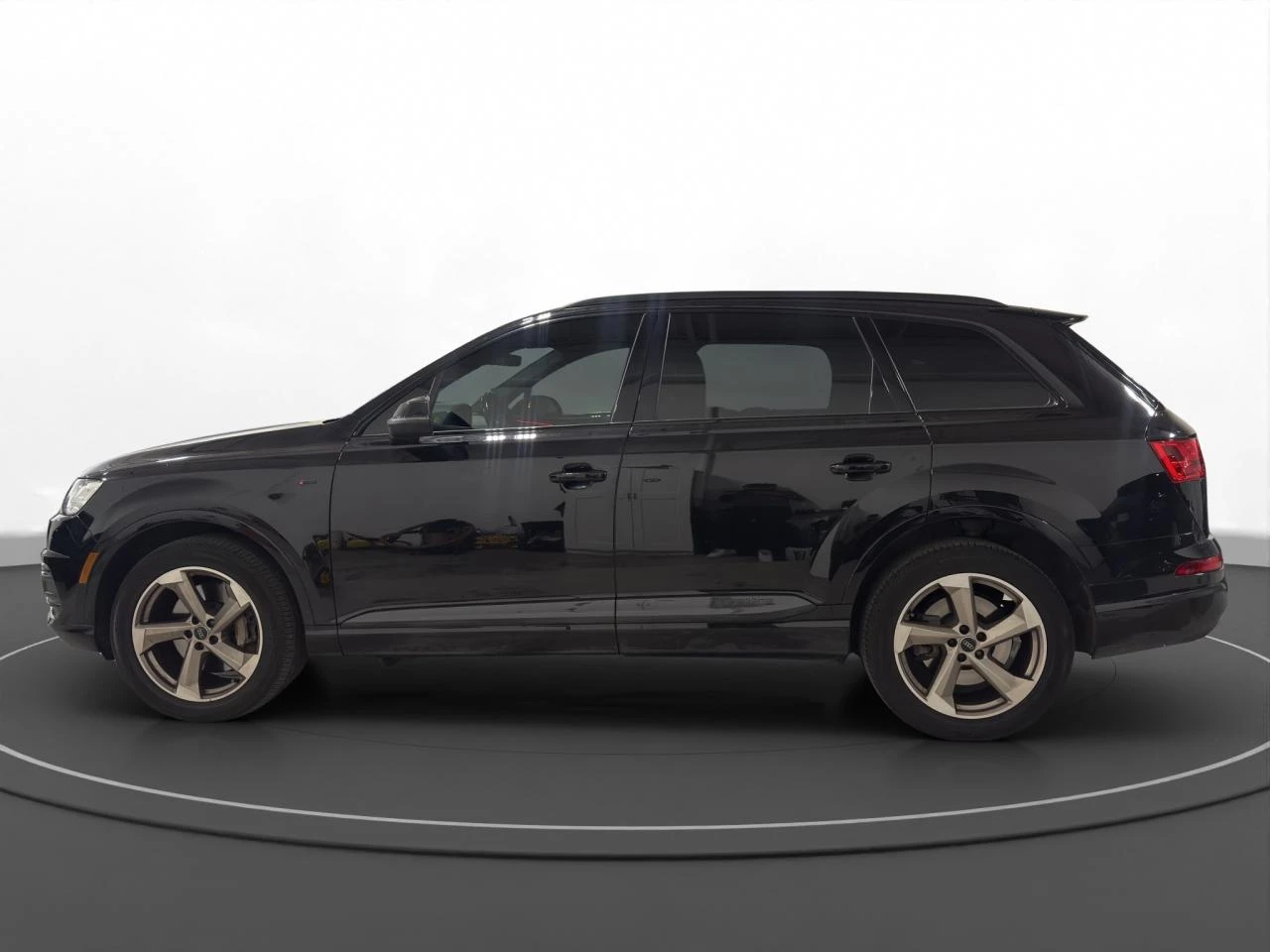 Audi Q7 3.0 TFSI Quattro / Technik - изображение 4 | Auto.bg Audi Q7 3.0 TFSI Quattro / Technik - изображение 4