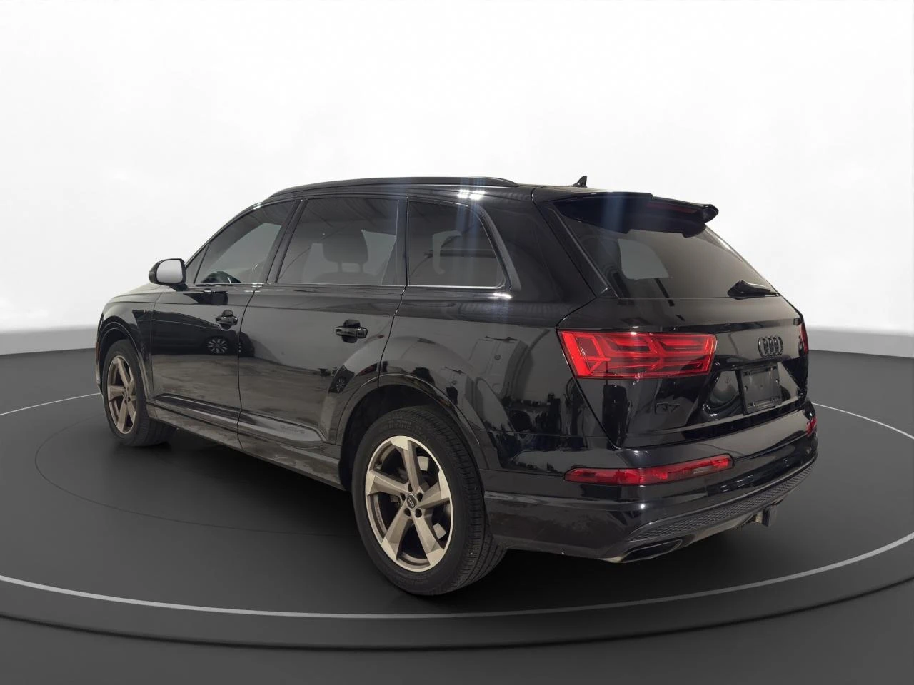 Audi Q7 3.0 TFSI Quattro / Technik - изображение 5 | Auto.bg Audi Q7 3.0 TFSI Quattro / Technik - изображение 5