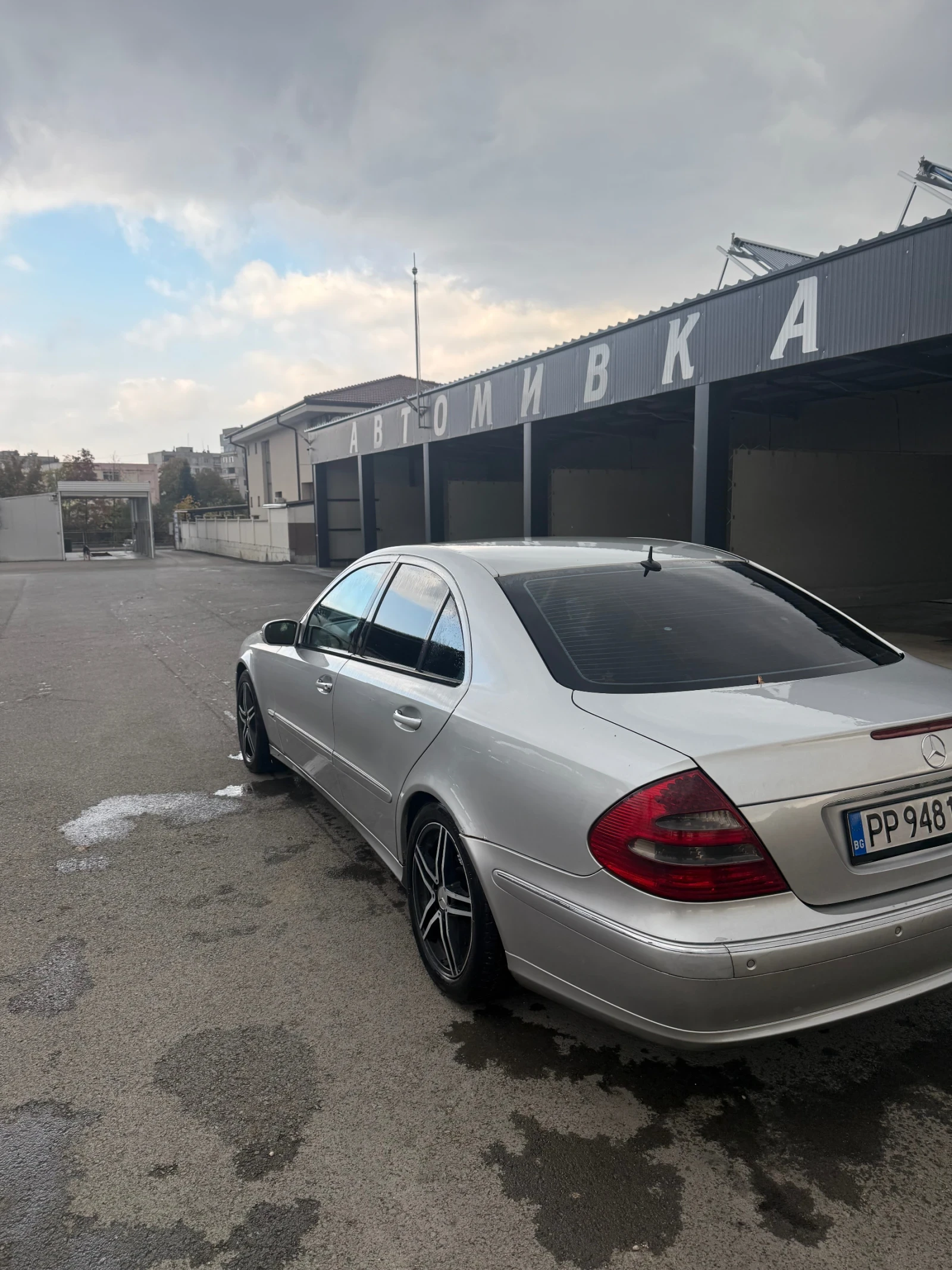 Mercedes-Benz E 220  - изображение 6 | Auto.bg Mercedes-Benz E 220  - изображение 6