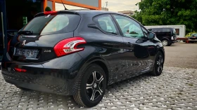 Peugeot 208 1.4i Navi, LED | Auto.bg — изображение 5 Peugeot 208 1.4i Navi, LED | Auto.bg — изображение 5