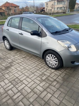 Toyota Yaris - 3000 € / 5867.49 лв. - 51464930 2 | Car24.bg Toyota Yaris - 3000 € / 5867.49 лв. - 51464930 2