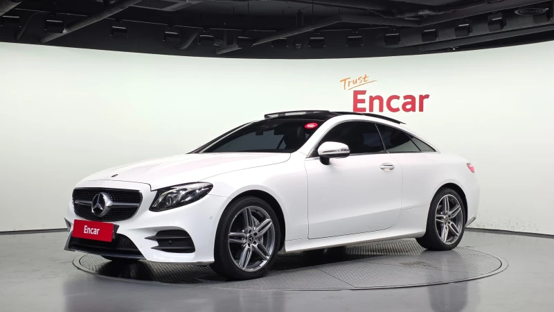 Mercedes-Benz E 220 2.0 Coupe - 18250 € - 91037381 1 | Car24.bg Mercedes-Benz E 220 2.0 Coupe - 18250 € - 91037381 1
