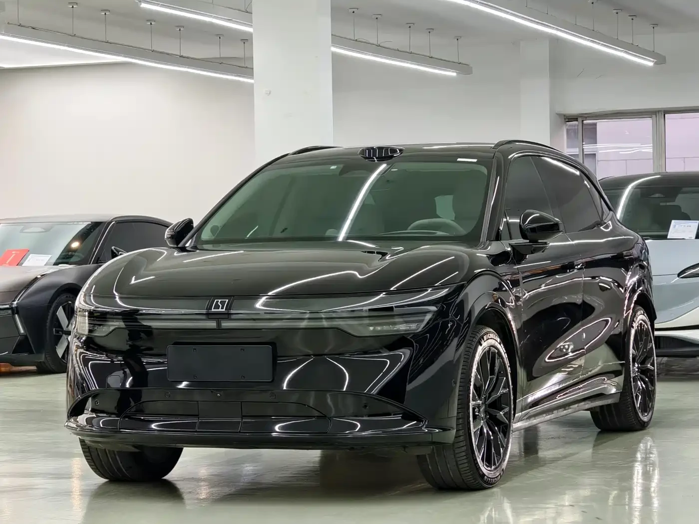 Zeekr 7X 2025* 75KW* 422 HP* FAST CHARGE* SMART DRIVING* 80 | Auto.bg — изображение 1 Zeekr 7X 2025* 75KW* 422 HP* FAST CHARGE* SMART DRIVING* 80 | Auto.bg — изображение 1