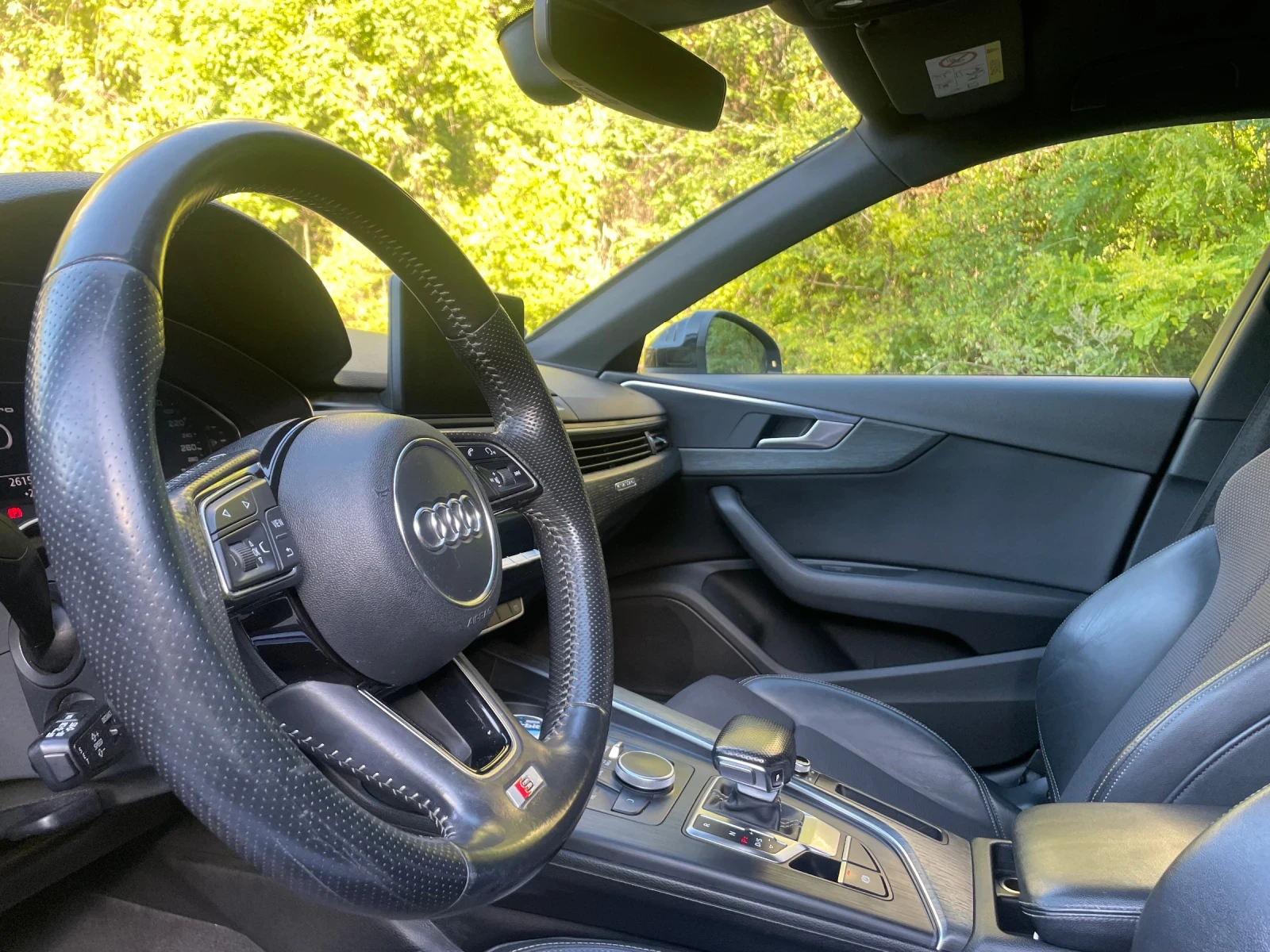 Audi A4 2.0 TDI 190 hp QUATTRO S-Line - изображение 7 | Auto.bg Audi A4 2.0 TDI 190 hp QUATTRO S-Line - изображение 7