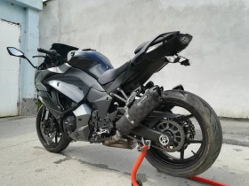Kawasaki Ninja Z1000sx