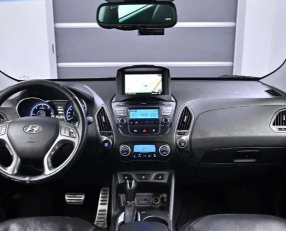 Hyundai Tucson 2.0 CRDI 4WD - изображение 5 | Auto.bg Hyundai Tucson 2.0 CRDI 4WD - изображение 5