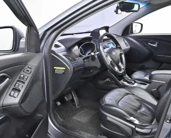 Hyundai Tucson 2.0 CRDI 4WD - изображение 9 | Auto.bg Hyundai Tucson 2.0 CRDI 4WD - изображение 9