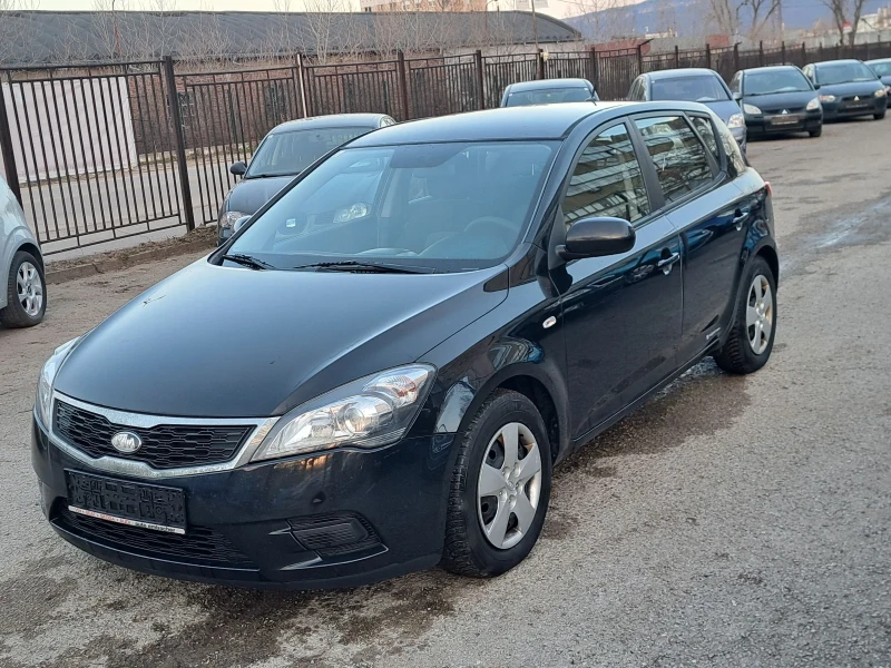 Kia Ceed 1, 6crdi FaceLift - 2600 € / 5085.16 лв. - 16731785 1 | Car24.bg Kia Ceed 1, 6crdi FaceLift - 2600 € / 5085.16 лв. - 16731785 1