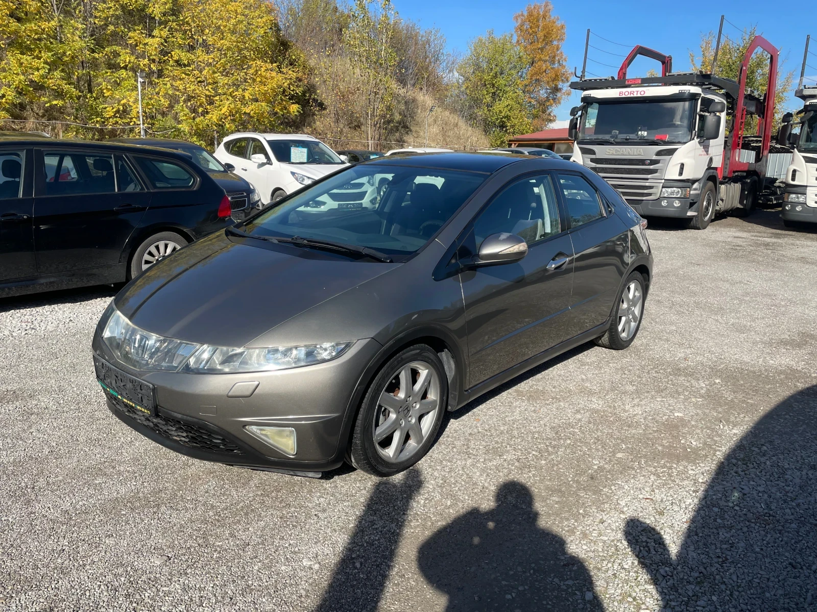 Honda Civic 2.2 DIZEL, 140 коня, ПАНОРАМА, ПАРКТРОНИК - изображение 2 | Auto.bg Honda Civic 2.2 DIZEL, 140 коня, ПАНОРАМА, ПАРКТРОНИК - изображение 2
