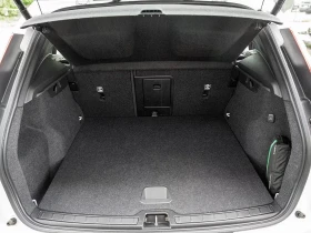 Volvo XC40 T3/MOMENTUM/163HP/PRO/PANO/CAM/CPLAY/619q | Auto.bg — изображение 16 Volvo XC40 T3/MOMENTUM/163HP/PRO/PANO/CAM/CPLAY/619q | Auto.bg — изображение 16