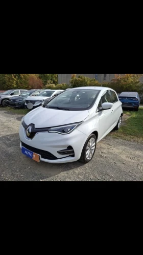 Renault Zoe 52 kw гаранция , термопомпа, с ддс
