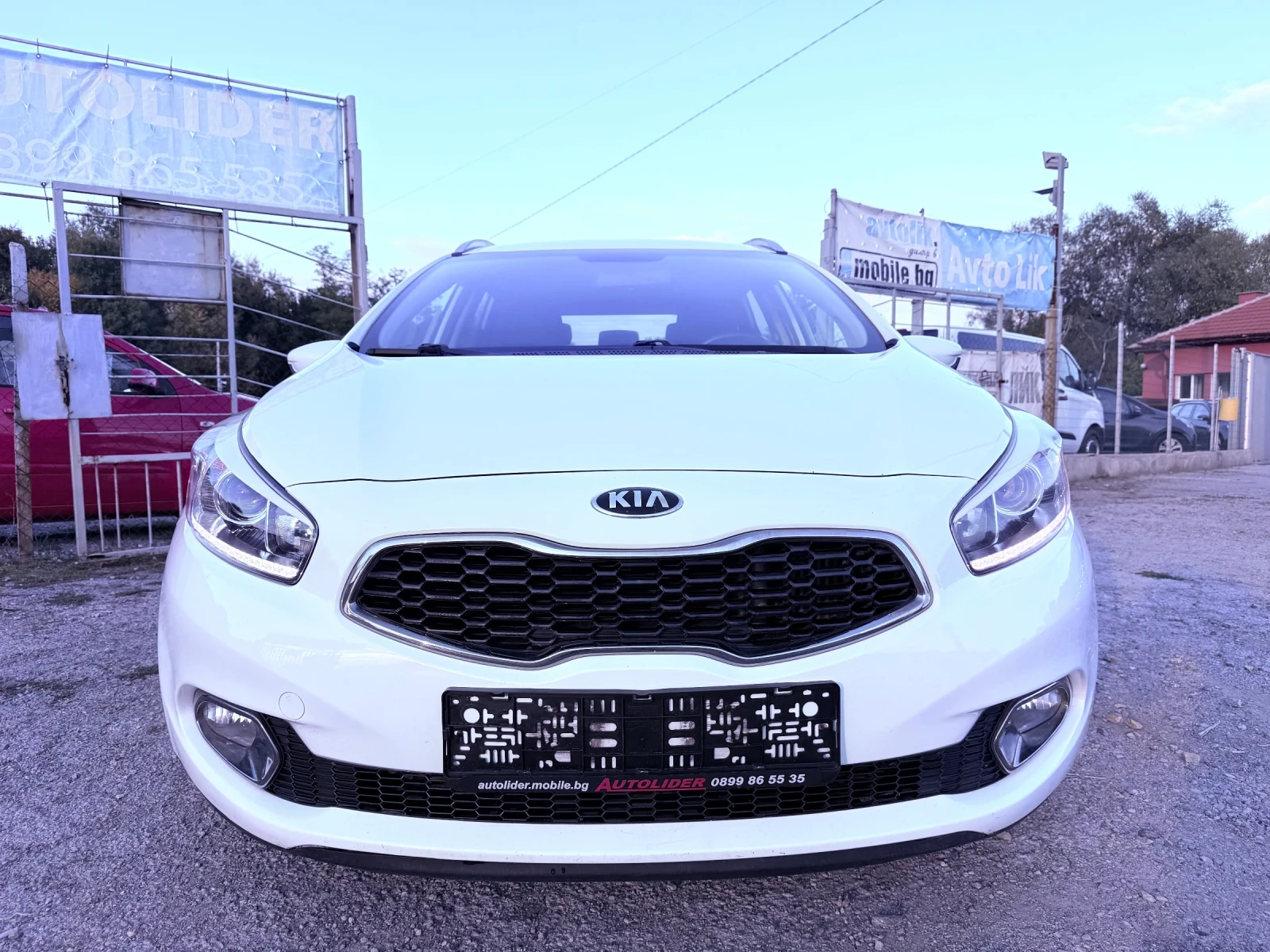 Kia Ceed 1.6 CRDI 110k.c. - изображение 3 | Auto.bg Kia Ceed 1.6 CRDI 110k.c. - изображение 3
