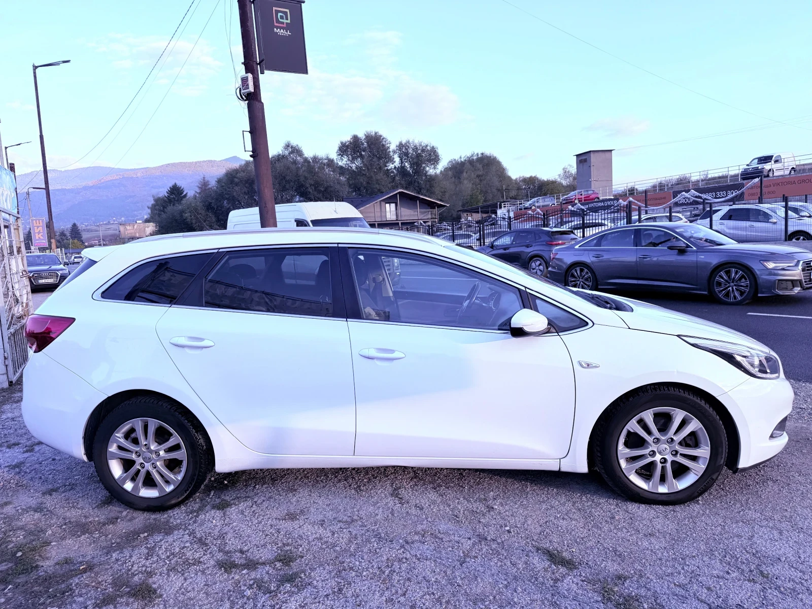 Kia Ceed 1.6 CRDI 110k.c. - изображение 5 | Auto.bg Kia Ceed 1.6 CRDI 110k.c. - изображение 5